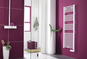 electric towel radiator / thermal fluid / metal / contemporary