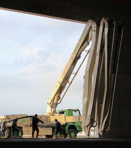 mobile concrete pump 1