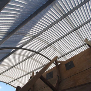 corrugated polycarbonate panel