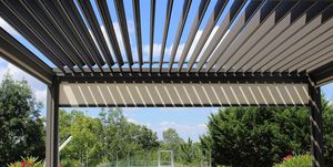 vertical blinds