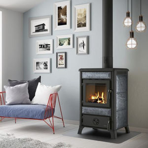 wood heating stove 1
