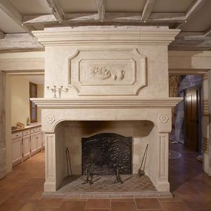 traditional fireplace mantel