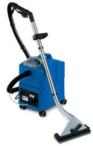 commercial carpet cleaner