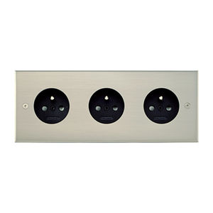 power socket / triple / wall-mounted / brass