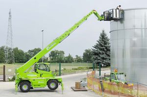 rubber-tired loader