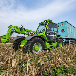 loading telehandler 1