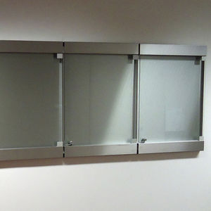 wall-mounted display panel