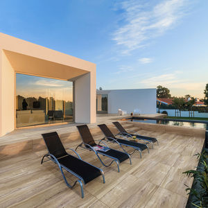 outdoor tiles