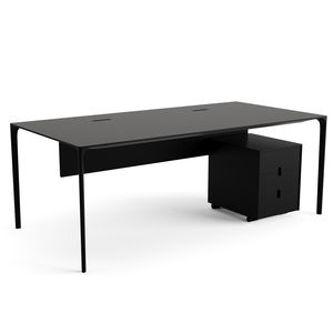 free-standing desk