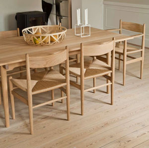 contemporary dining chair