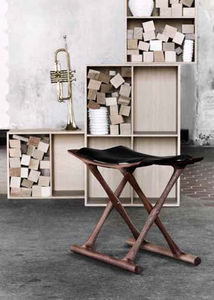 classic stool