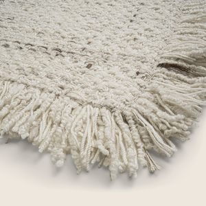 minimalist design rug 1