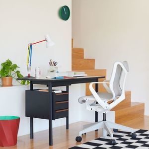 free-standing desk