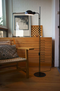 floor-standing lamp / contemporary / aluminum / iron