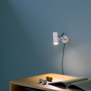 contemporary wall light 1