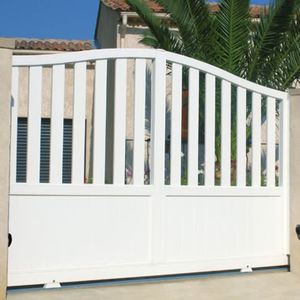 swing gate 1