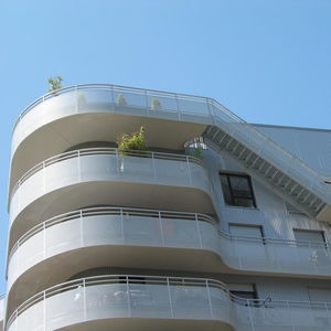aluminum railing