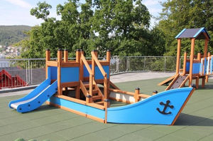 playground structure