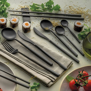 stainless steel cutlery