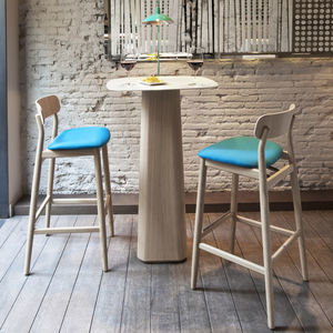 contemporary bar chair