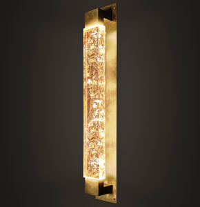 contemporary wall light