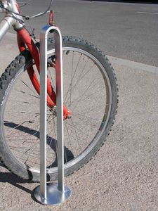 floor-mounted bike rack 1