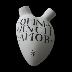 contemporary vase 1