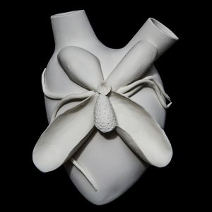 contemporary vase 1