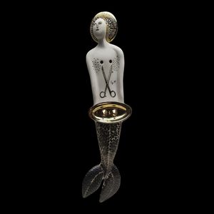porcelain sculpture