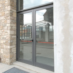 swing industrial doors