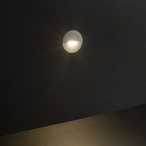 contemporary wall light 1