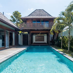 prefab house