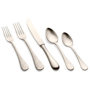 stainless steel cutlery
