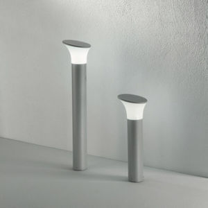 garden bollard light