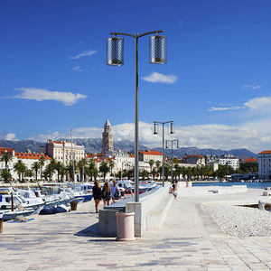 PMMA lamp post