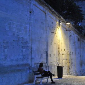 contemporary wall light 1