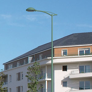 powder-coated steel lamp post arm 1