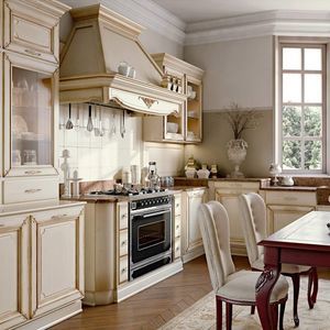 traditional kitchen / wooden / L-shaped / lacquered
