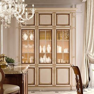 traditional china cabinet / walnut