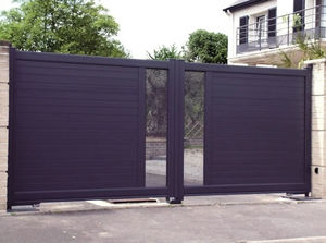 sliding gate 1