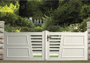 sliding gate
