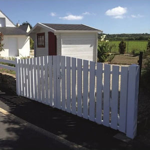 sliding gate 1