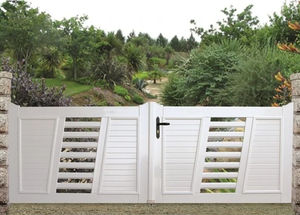 sliding gate 1