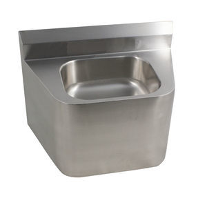 wall-mounted washbasin