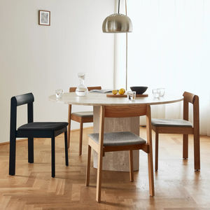 minimalist dining chair