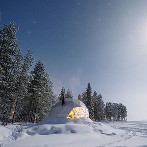 round bubble tent