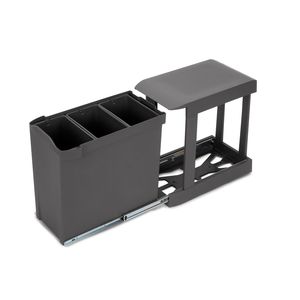 kitchen trash can 1