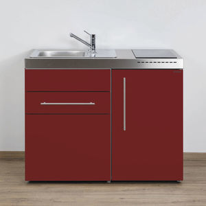 small kitchenette 1