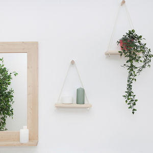 wall-mounted shelf 1