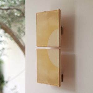 contemporary wall light